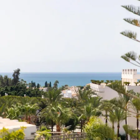 Penthouse Balcon De Puente With Sea Views アパート マルベーリャ
