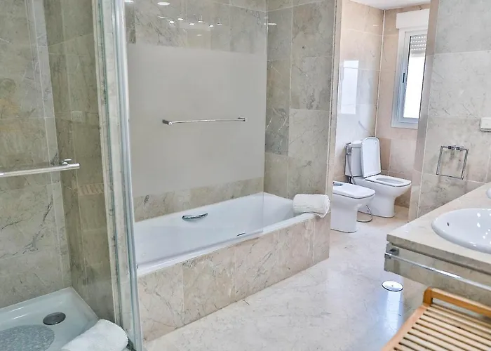 Penthouse Balcon De Puente With Sea Views Apartament Marbella