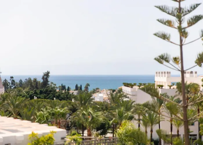 Penthouse Balcon De Puente With Sea Views شقة ماربيا